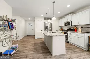 936 W North St, Carlisle, PA 17013 - Photo 8