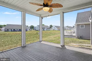936 W North St, Carlisle, PA 17013 - Photo 26