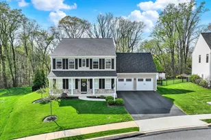 464 Apple Hollow Rd, Mechanicsburg, PA 17055 - Photo 2
