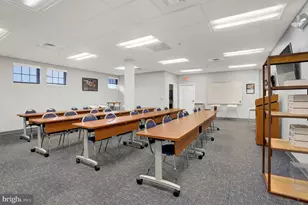 3915 Market St, Camp Hill, PA 17011 - Photo 16