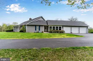 240 N Old Stonehouse Rd, Carlisle, PA 17015 - Photo 4