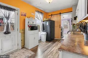 159 S West St, Carlisle, PA 17013 - Photo 8
