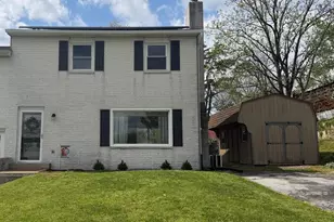 160 Faith Cir, Carlisle, PA 17013 - Photo 2