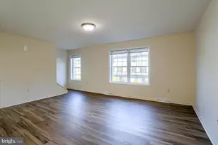 4815 E Trindle Rd, Mechanicsburg, PA 17050 - Photo 4