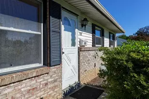 131 Cambridge Dr, Mechanicsburg, PA 17055 - Photo 2