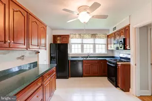 384 N 26th St, Camp Hill, PA 17011 - Photo 10