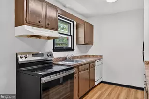 216 Marion Ave, Carlisle, PA 17013 - Photo 10