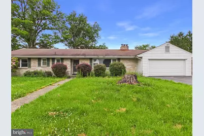 29 Central Boulevard, Camp Hill, PA 17011 - Photo 2