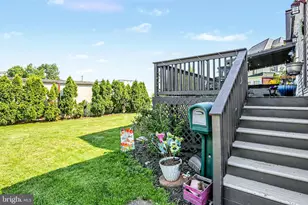 210 W Dauphin St, Enola, PA 17025 - Photo 16