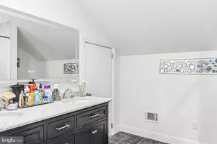 210 W Dauphin St, Enola, PA 17025 - Photo 14