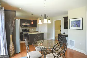 2034 Liberty Dr, Mechanicsburg, PA 17055 - Photo 4