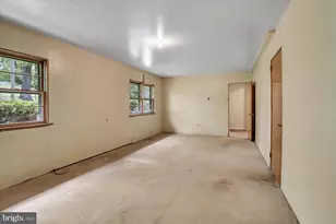 8 W Winding Hill Rd, Mechanicsburg, PA 17055 - Photo 30