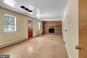 8 W Winding Hill Rd, Mechanicsburg, PA 17055 - Photo 28