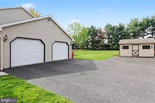 204 Burnt House Rd, Carlisle, PA 17015 - Photo 26
