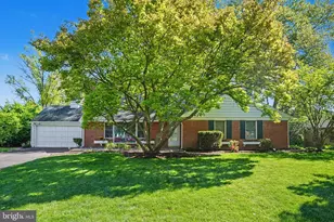 751 Arlington Rd, Camp Hill, PA 17011 - Photo 2