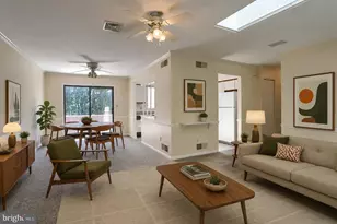 854 Melissa Ct, Enola, PA 17025 - Photo 2