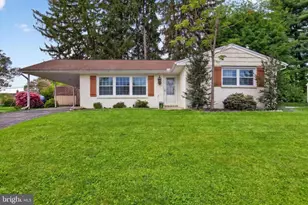 77 Hillside Cir, Camp Hill, PA 17011 - Photo 2