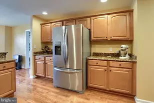4250 Roth Farm Village Cir, Mechanicsburg, PA 17050 - Photo 8