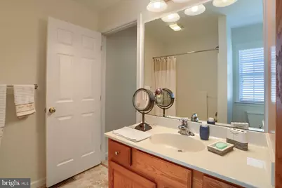 4250 Roth Farm Village Cir, Mechanicsburg, PA 17050 - Photo 32