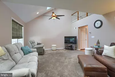 4250 Roth Farm Village Cir, Mechanicsburg, PA 17050 - Photo 12
