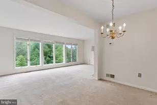 1724 Creek Vista Dr, New Cumberland, PA 17070 - Photo 8