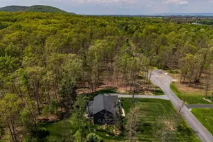 20 Barnitz Woods Dr, Mount Holly Springs, PA 17065 - Photo 76
