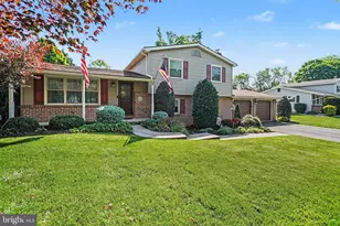 17 Cardinal Dr, Carlisle, PA 17015 - Photo 4