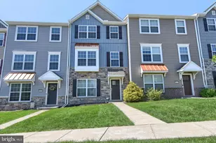 4350 Wild Orchid Ln, Enola, PA 17025 - Photo 2