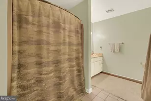 1204 Redwood Hills Cir, Carlisle, PA 17015 - Photo 32