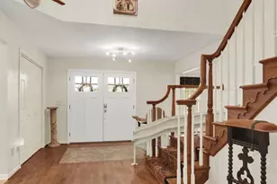 1204 Redwood Hills Cir, Carlisle, PA 17015 - Photo 4
