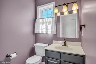 5 Meade Dr, Carlisle, PA 17013 - Photo 10