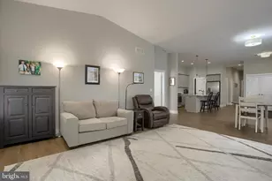 736 Aurora Dr, Mechanicsburg, PA 17055 - Photo 12