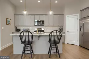 736 Aurora Dr, Mechanicsburg, PA 17055 - Photo 4