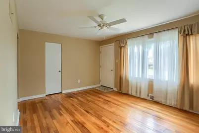 8 Green Circle, Camp Hill, PA 17011 - Photo 6
