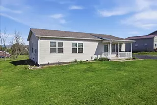 6 Walleye Dr, Shippensburg, PA 17257 - Photo 2