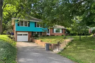 112 Old Mill Dr, Camp Hill, PA 17011 - Photo 1