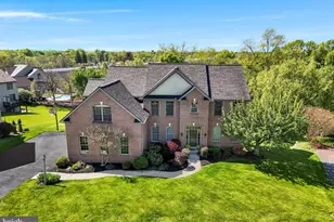 5615 Charlton Way, Mechanicsburg, PA 17050 - Photo 2