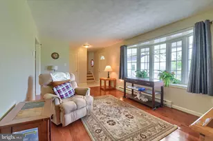 810 Creek Rd, Carlisle, PA 17015 - Photo 6