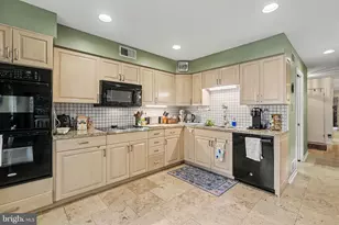 82 Fairway Dr, Camp Hill, PA 17011 - Photo 8