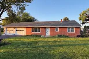 314 Bayley St, Carlisle, PA 17013 - Photo 1