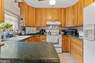 314 Bayley St, Carlisle, PA 17013 - Photo 8