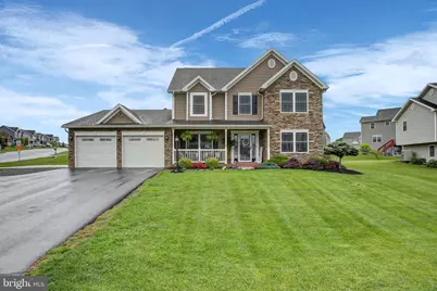 717 Southwood Drive, Shippensburg, PA 17257 - Photo 2