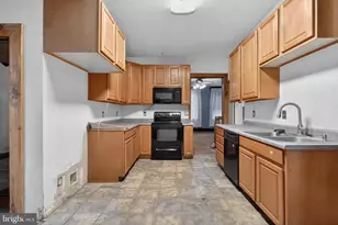 21 E Main St, Newville, PA 17241 - Photo 6