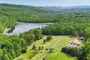 98 Peach Glen Rd, Gardners, PA 17324 - Photo 2
