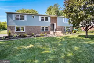 19 Hemlock Dr, Mechanicsburg, PA 17055 - Photo 4