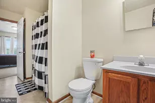 372 Kerrsville Rd, Carlisle, PA 17015 - Photo 24