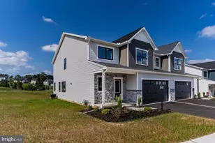 667 Brittany Dr, Mechanicsburg, PA 17055 - Photo 2