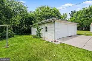 44 Oak Ave, Camp Hill, PA 17011 - Photo 32