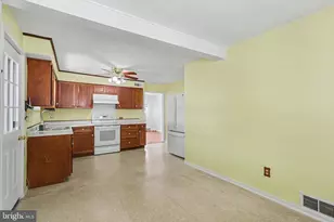44 Oak Ave, Camp Hill, PA 17011 - Photo 6