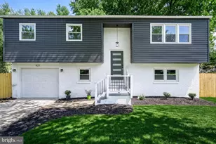421 Fairway Dr, Mechanicsburg, PA 17055 - Photo 1